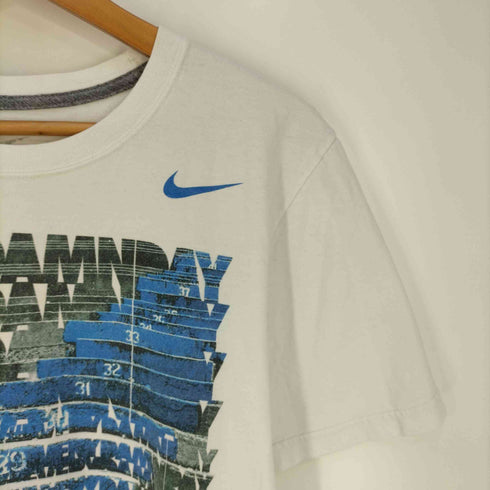 ナイキ NIKE グラフィックプリント クルーネックTシャツ メンズ import:S