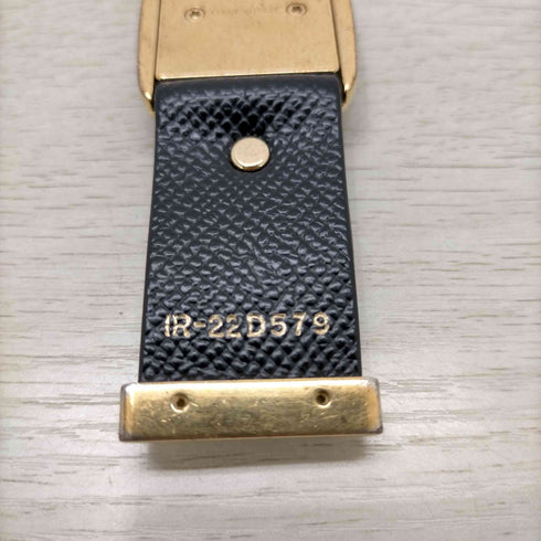 サルヴァトーレフェラガモ Salvatore Ferragamo イタリア製 レザーキーリング レディース