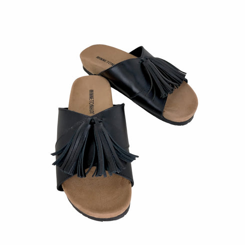 ミネトンカ Minnetonka タッセルレザーサンダル レディース 6M