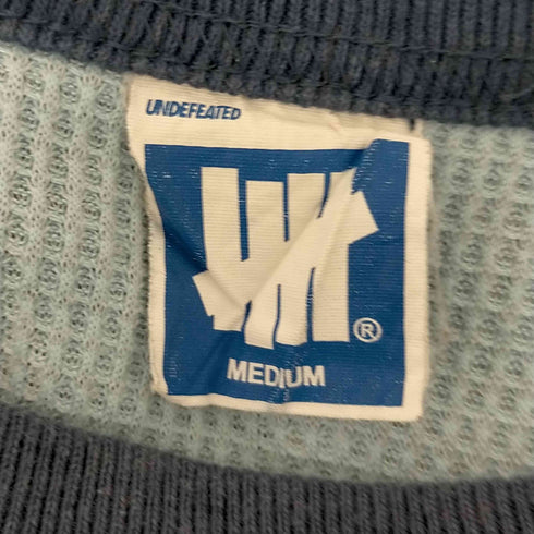 アンディフィーテッド UNDEFEATED 裏地サーマル前Vスウェット メンズ JPN:M