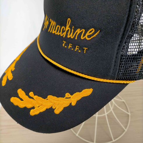 - SOFT MACHINE 刺繍 6パネル メッシュ スナップバック キャップ メンズ