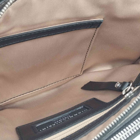 GIANNI CHIARINI トリプルファスナー レザーショルダーバッグ レディース