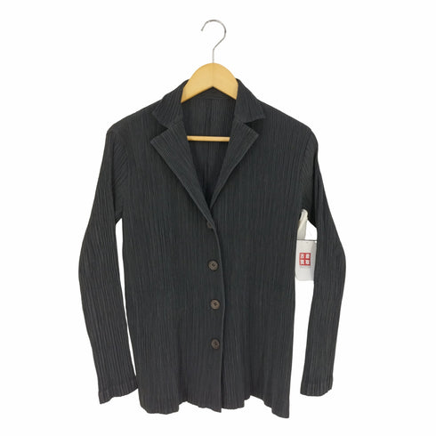 イッセイミヤケ ISSEY MIYAKE WHITE LABEL プリーツ 4Bテーラードジャケット レディース 2