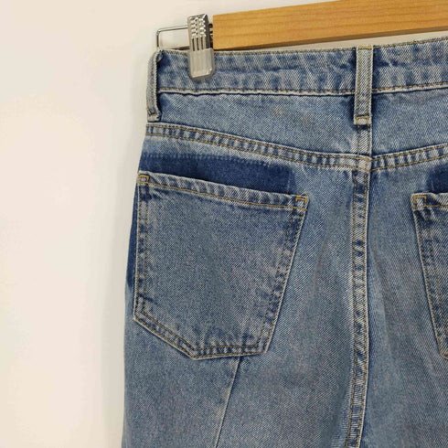 ベルシュカ BERSHKA カットオフルーズストレートデニム レディース 32