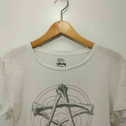ステューシー Stussy シャネルロゴ ボーン スター 骨 星 クルーネックTシャツ メンズ import:M