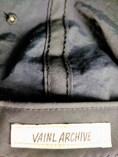 ヴァイナルアーカイブ VAINL ARCHIVE Stefan Marx Keep it like a secret cap メンズ FREE