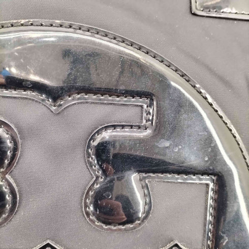 トリーバーチ TORY BURCH エナメルロゴナイロントートバッグ レディース