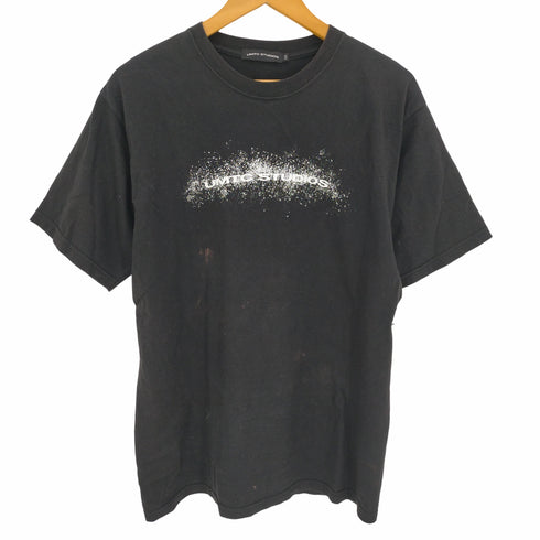 ユーエムティーシースタジオ UMTC STUDIOS 両面プリントクルーネックTシャツ メンズ import:M
