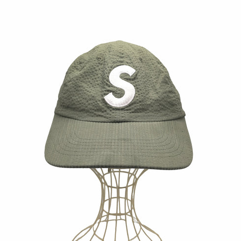 シュプリーム Supreme 24SS Seersucker S Logo 6-Panel シアサッカーSロゴ6パネル メンズ
