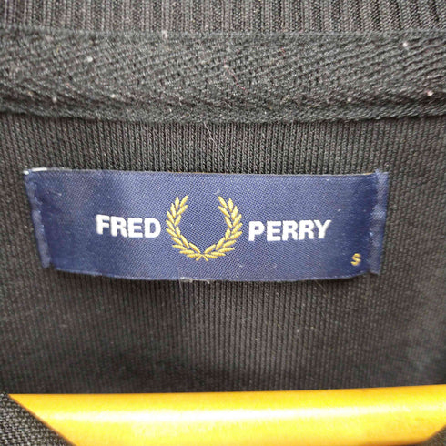 フレッドペリー FRED PERRY Laurel Wreath Taped JKT ローレル リース テープド トラックジャケット メンズ S