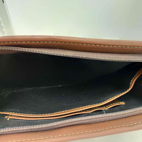 ヴァレンティノ Valentino RUDOLPH VALENTINO レザークラッチバッグ セカンドバッグ ロゴプレート レディース ONE SIZE