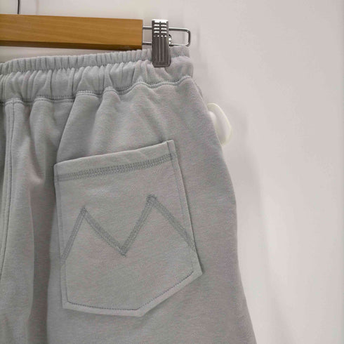 matin kim STITCH LABEL SWEATSHORTS IN LIGHT GREY レディース FREE