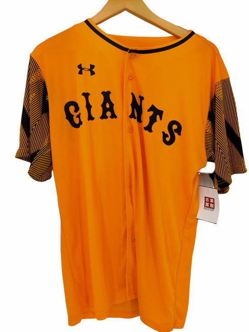 アンダーアーマー UNDER ARMOUR GIANTS JAPAN BASEBALL TEAM ベースボールシャツ メンズ