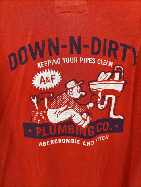 アバクロンビーアンドフィッチ Abercrombie & Fitch DOWN-N-DIRTY 両面プリント クルーネック Tシャツ メンズ import:M