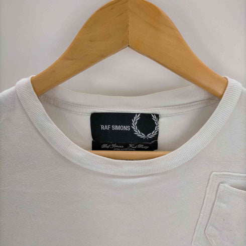 ラフシモンズ RAF SIMONS ワッペン ポケットデザイン クルーネックTシャツ メンズ UK:36
