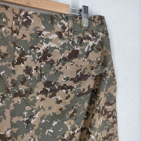 ビームス BEAMS デジタルカモ柄 ベイカー イージーショーツ メンズ JPN:L