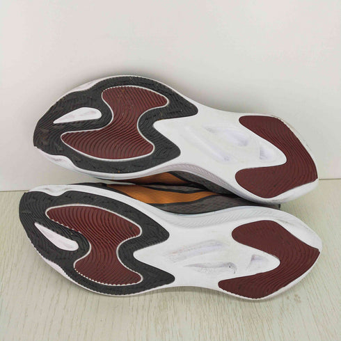 ナイキ NIKE WMNS ZOOM GRAVITY ウィメンズ ズーム グラビティ レディース 25cm