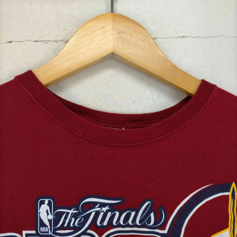 エヌビーエー NBA CHAMPIONS 2016 フロントプリントS/S TEE メンズ