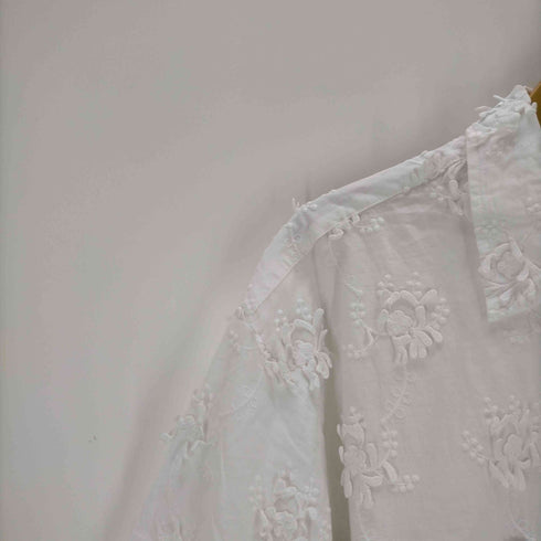 スローブイエナ SLOBE IENA crinkle crinkle crinkle 3D embroidery S/S shirts レディース FREE