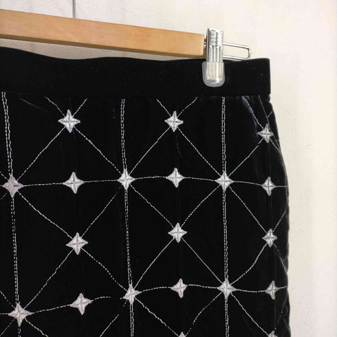 ベルパー BELPER Embroidery velvet skirt レディース JPN:1