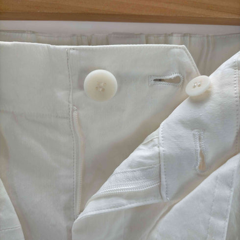 イッセイミヤケ ISSEY MIYAKE SHAPED MEMBRANE Trousers White レディース 1