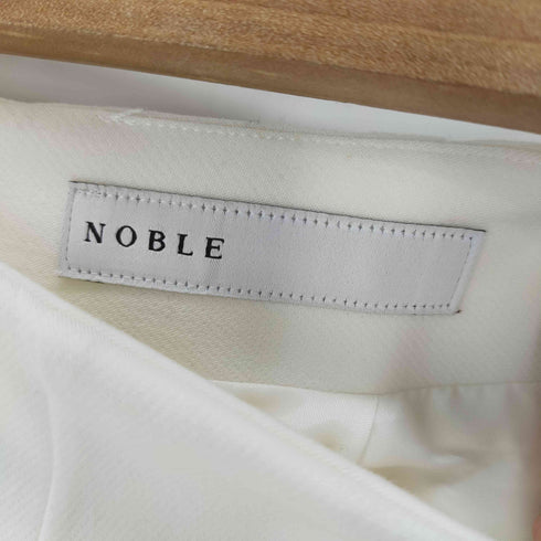 ノーブル Noble ボタンデザイン ダイアゴナルカットスカート レディース 36