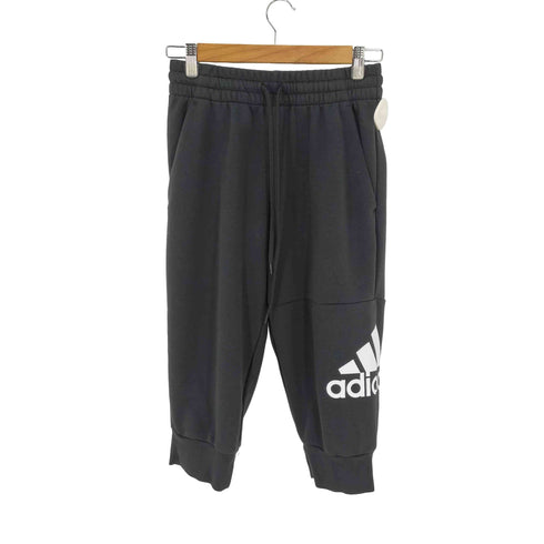 アディダス adidas 24SS エッセンシャルズ ビッグロゴ 3/4丈パンツ メンズ JPN:M