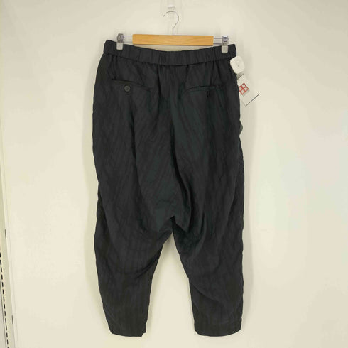 イッセイミヤケメン ISSEY MIYAKE MEN シワ加工 総柄 エステル イージーサルエルパンツ メンズ JPN:3