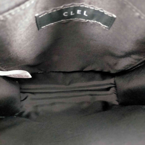 CLEL スムースフェイクレザースクエアショルダーバッグ レディース