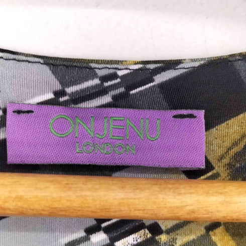 ONJENU LONDON フランス製 総柄ワンピース レディース