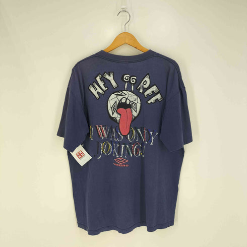 アンブロ UMBRO USA製 シングルステッチ HEY REF 両面プリント クルーネックTシャツ メンズ import:XL