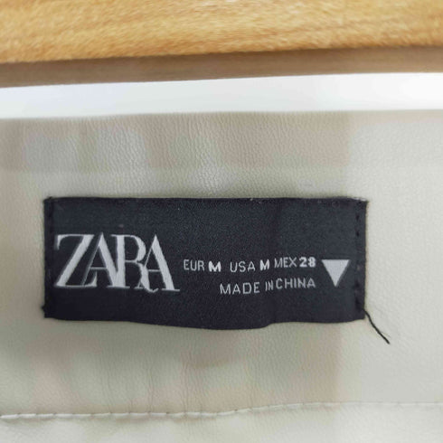 ザラ ZARA フェイクレザーセンタープレススラックス レディース