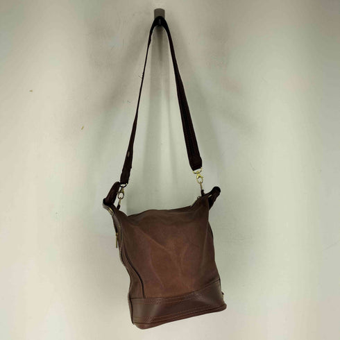 MADE IN ITALY レザーショルダーバッグ レディース