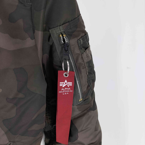 アルファインダストリーズ ALPHA INDUSTRIES MA-1 ウッドランドカモ フライトジャケット メンズ import:M