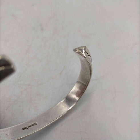 ナバホ NAVAJO STERLING TAHE 刻印 スタンプワーク シルバー バングル メンズ