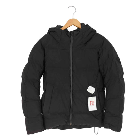 ユニクロ UNIQLO 3Dカット シームレスダウンパーカ メンズ JPN:M