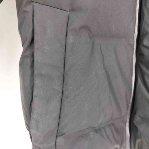 ユニクロ UNIQLO 3Dカット シームレスダウンパーカ メンズ JPN:M