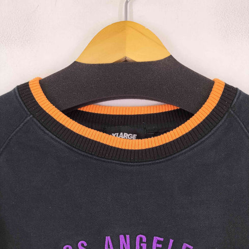 エクストララージ XLARGE TEAM LOGO 2TONE CREWNECK SWEAT メンズ JPN:L