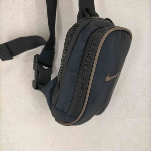 ナイキ NIKE ショルダーミニポーチ メンズ