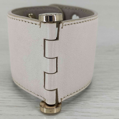 フルラ FURLA メタルボタンレザーバングル レディース