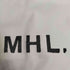 エムエイチエル MHL. ロゴプリント キャンバスショルダーバッグ メンズ