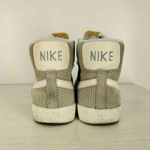 ナイキ NIKE BLAZER MID SUEDE VNTG ブレザーミッド スウェードヴィンテージ ハイカットスニーカー レディース JPN:23