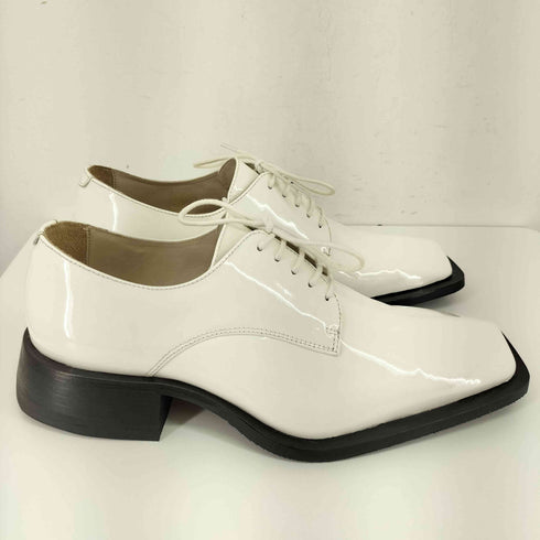 マーティンローズ Martine rose DAAB-WHITE PATENT スクエアトゥレースアップシューズ メンズ EUR:40
