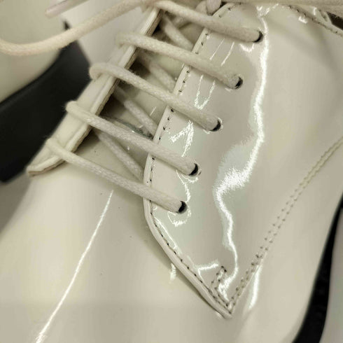 マーティンローズ Martine rose DAAB-WHITE PATENT スクエアトゥレースアップシューズ メンズ EUR:40