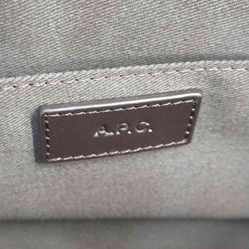アーペーセー A.P.C. DEMI LUNE ハーフムーン ショルダーバッグ レディース