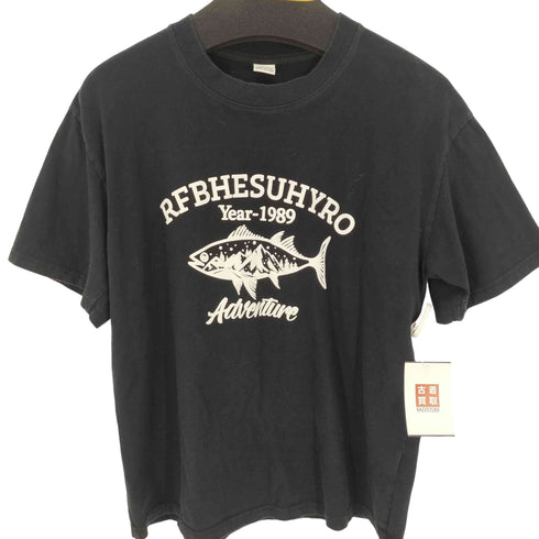 アーチロゴカットソー 魚 エンボス加工 メンズ import:M