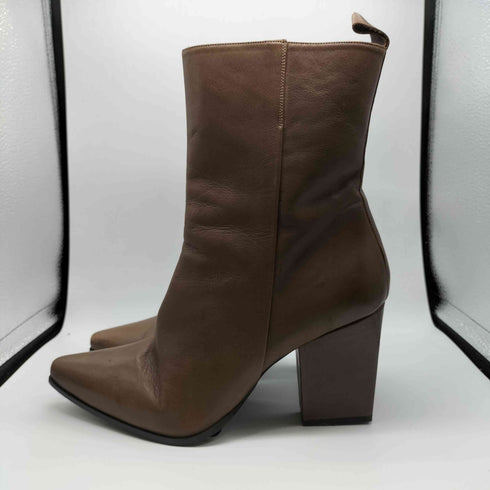 SACHA LONDON ポインテッドトゥ ミドルブーツ レディース EUR:39