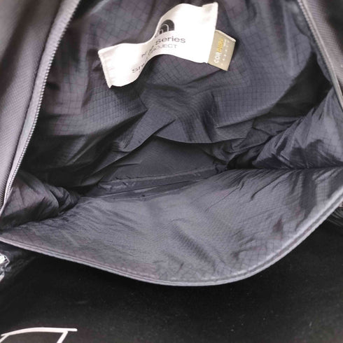 ザノースフェイス THE NORTH FACE Shuttle Daypack Slim シャトル デイパック スリム メンズ