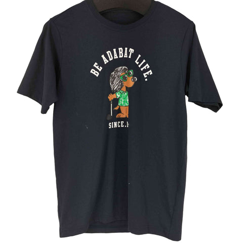 アダバット adabat フロントプリント S/S Tシャツ メンズ JPN:48