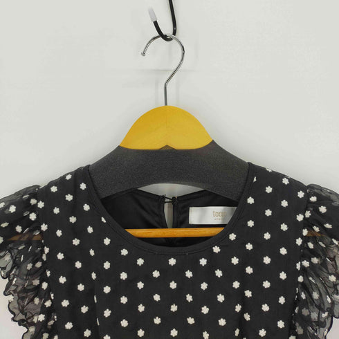 トッコクローゼット tocco closet 花 刺繍 総柄 ノースリーブワンピース フリル レディース